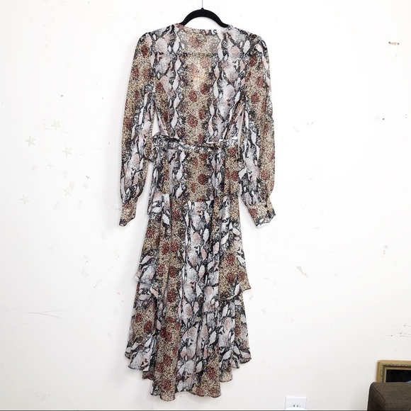 BAR 111 Blua & Tilly Multisnake print wrap dress - Picture 10 of 12